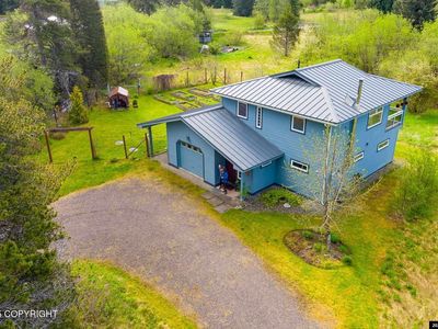 6 Good River Rd