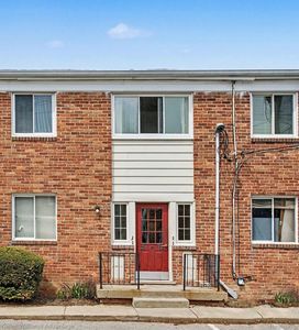 32718 Grand River Ave Unit C10