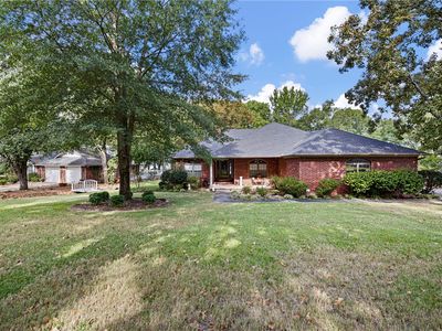 111 Jennifer Dr