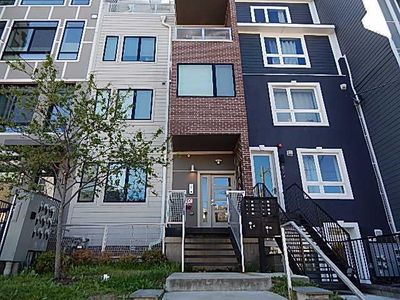 822 Kennedy St NW #3