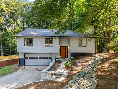 165 Hembree Forest Cir