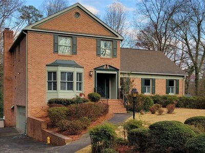 301 Millbrook Farm Ct