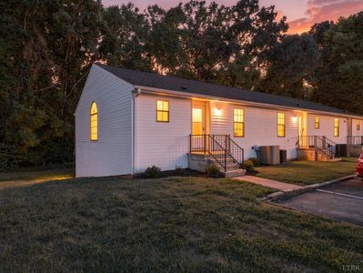 243 Countryplace Ln