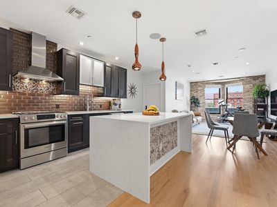 227 4th St APT 402