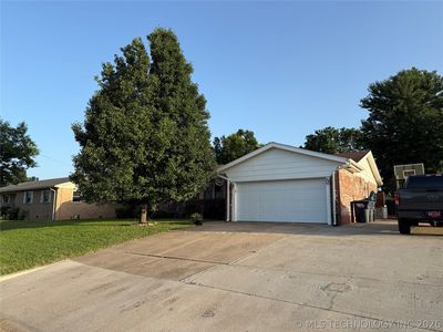 Property at 122 Sooner Dr, Stroud, OK