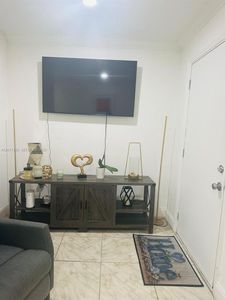 3800 SW 102nd Ave APT 206