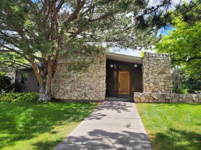 130 Princeton Ave