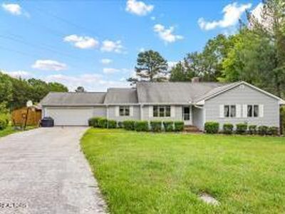2522 Cindy St