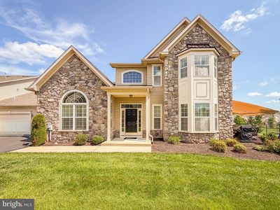 124 Thornhill Ln