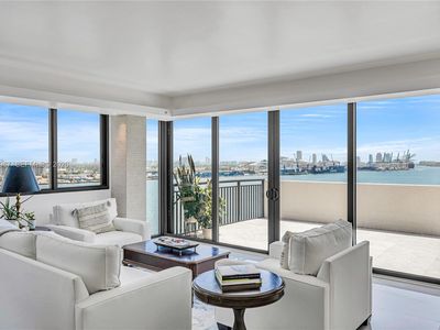 540 Brickell Key Dr APT 1820