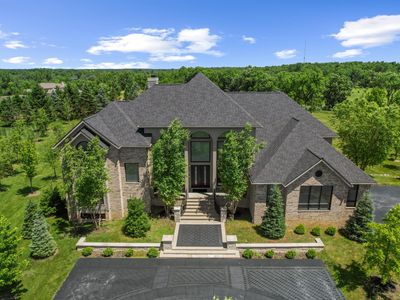 5636 Meadow Ln