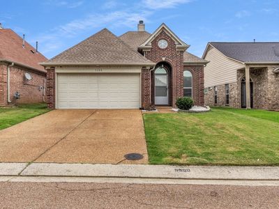5590 Queens Ring Cv