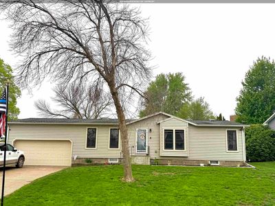 Property at 8 Ohm Dr, Mapleton, IA