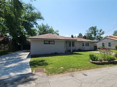 35952 Lakomis Dr