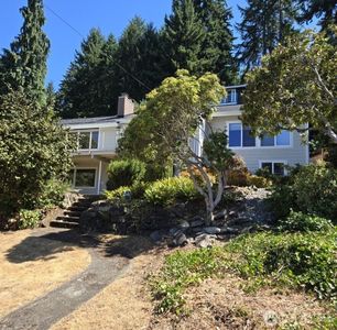 16756 Maplewild Avenue SW