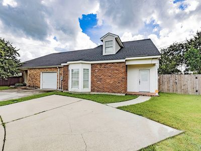 526 S French Quarter Dr