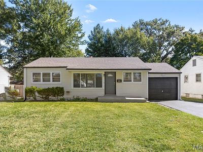 Property at 820 Saint Brendan Ln, Florissant, MO