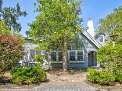 37 Duneway Avenue