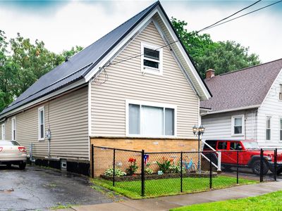 6 Woodrow St