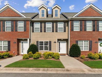 1501 Bentgrass Ln