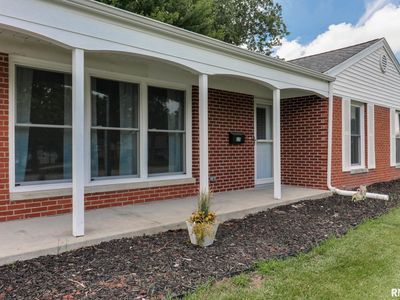 215 Fairway Dr