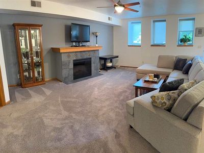 251 Vine St UNIT 102