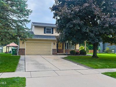 528 Fairfield Park Dr