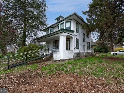 218 Pleasure Rd