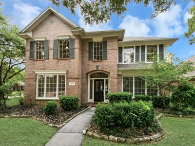 7130 Glenwood Dr