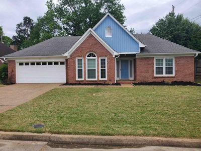 701 Sunshine Dr