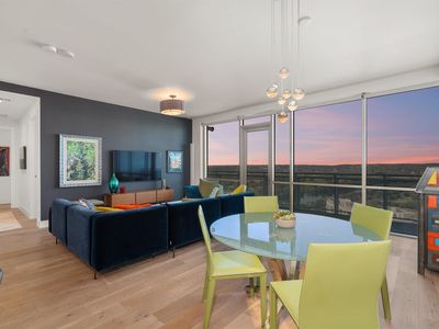 222 West Ave Unit 2806