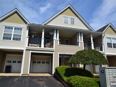 4 Collura Ln #L095