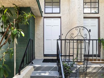 11107 Arminta St APT 15