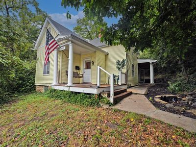 647 Delta Ave