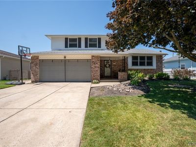 30 Morgott Ave