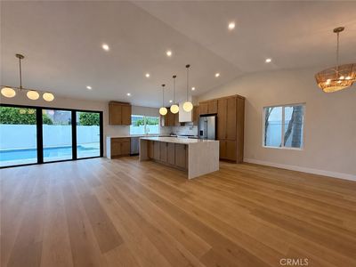 20682 Queens Park Ln