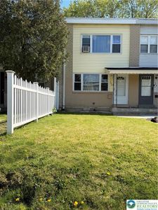 706 Mohawk St