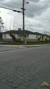 10900 Santa Clara St