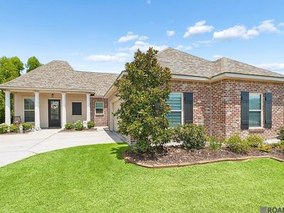 860 Lakehaven Dr