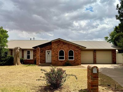 2117 Castle Ct