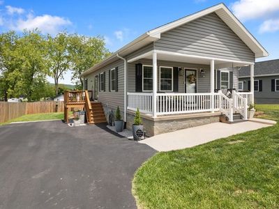 Property at 190 Country Ln, Wytheville, VA