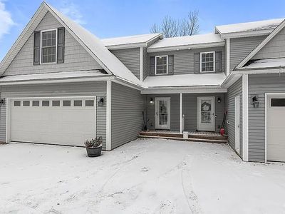 5335 Georgia Shore #A