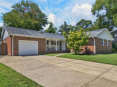 2317 Laurel Cove Dr