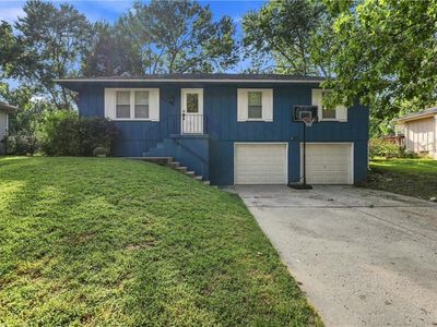 Property at 2206 S Park Ave, Oak Grove, MO