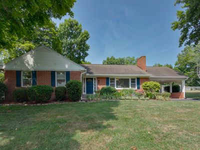 108 Oakview Dr