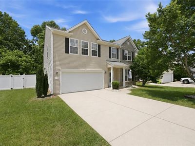 1107 Bethpage Dr