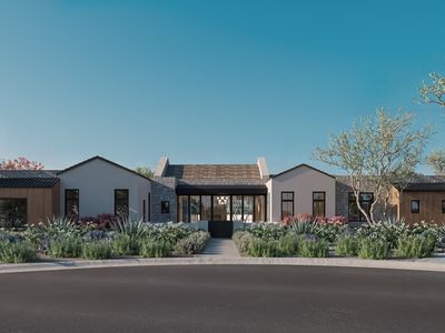 7825 N Invergordon Pl