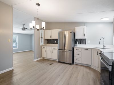 Property at 11573 Thistle Ln, Justin, TX