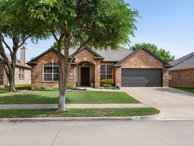 5804 Parkplace Dr