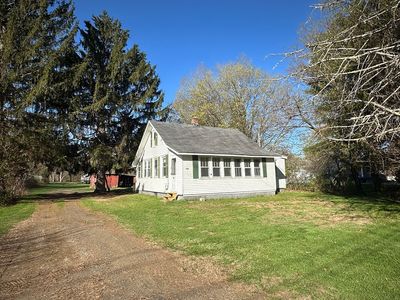 150 Ferry St